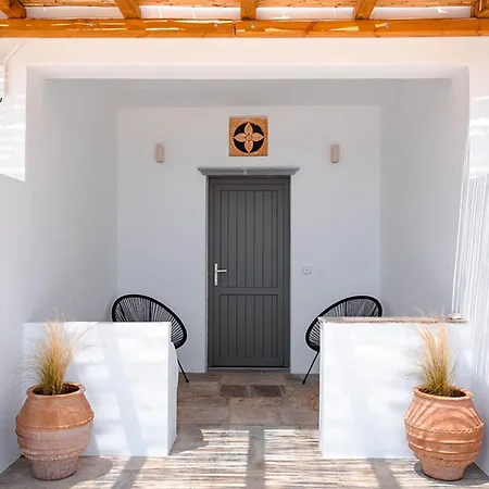 Living Blue In Tinos * Kardhianí